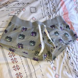 Aeropostale Christmas present pajama shorts